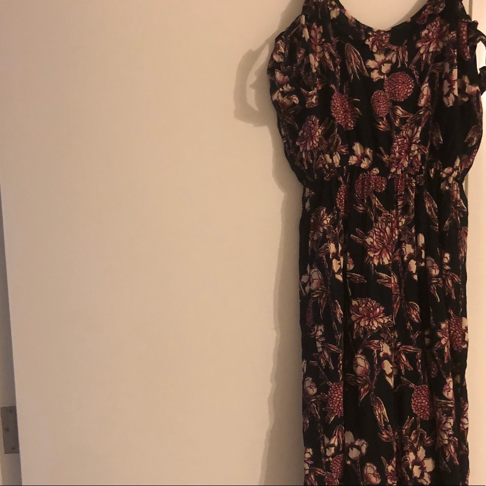 Loose navy jumpsuit